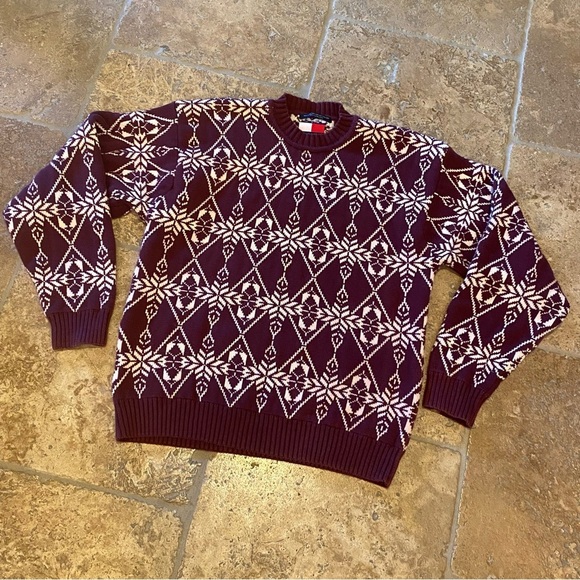 Tommy Hilfiger Other - Vintage TOMMY HILFIGER Men Burgundy Pattern Snowflakes Sweater Size XL-Fit Small
